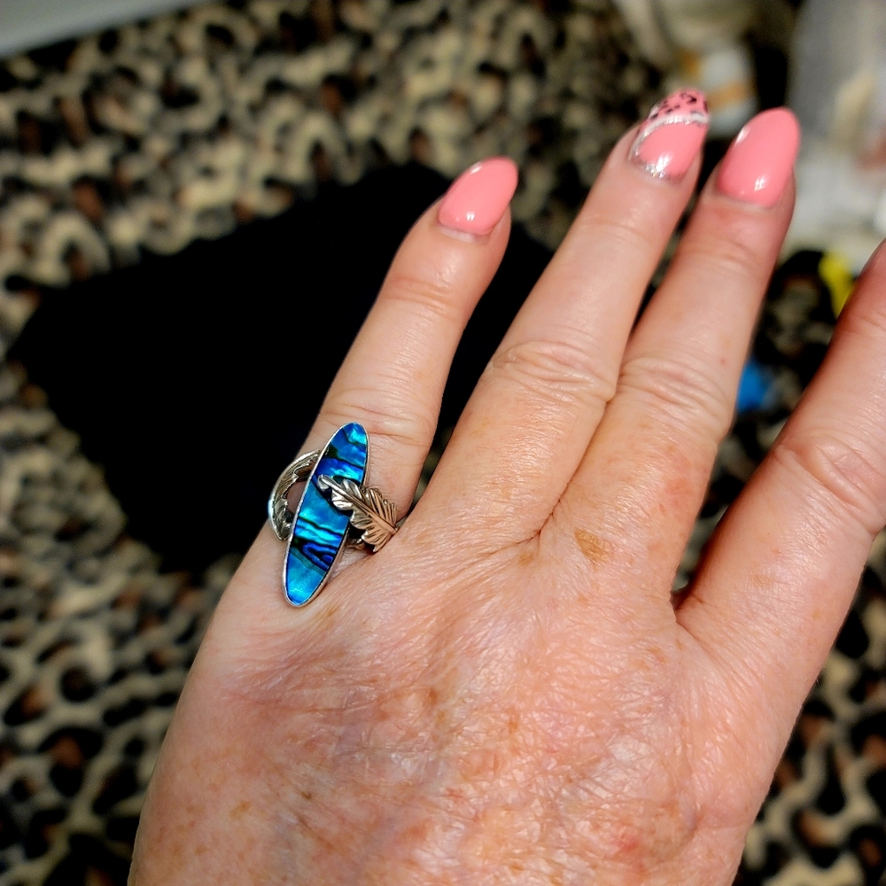 Artisan crafted sterling silver abalone ring